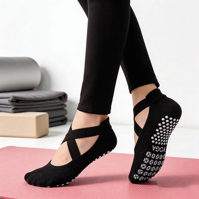 Yoga Pilates Yoga - 女性ノンスリップヨガソックスシリコーン屋内綿包帯バックレスピラティスフィットネスソックスレディースバレエダンススポーツグリッパーソックス