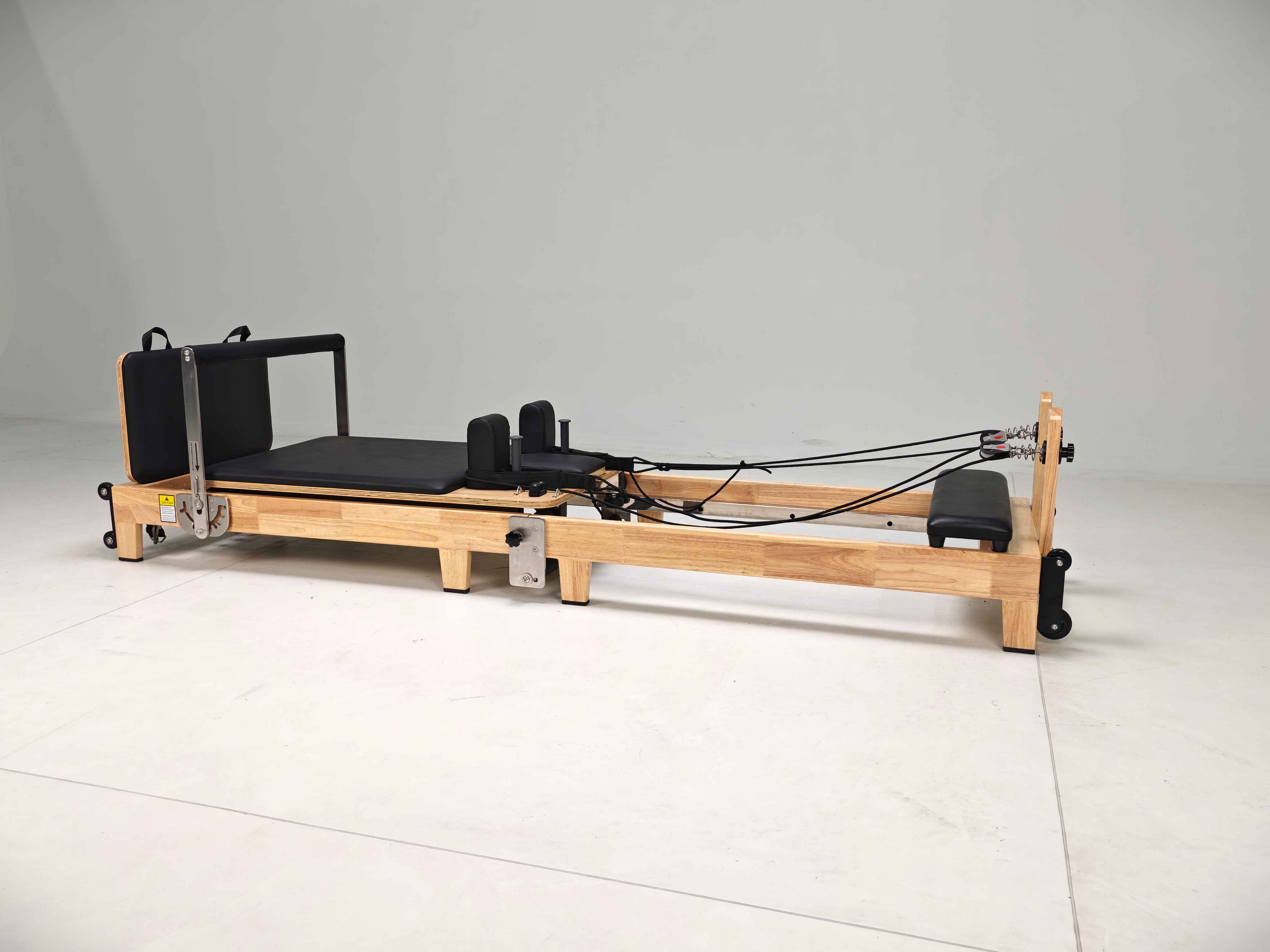 プレミアムオーク折りたたみ式ピラティスリフォーマー、家庭＆ス - Pilates & Yoga Tina Fehrenbach のレビューと価格