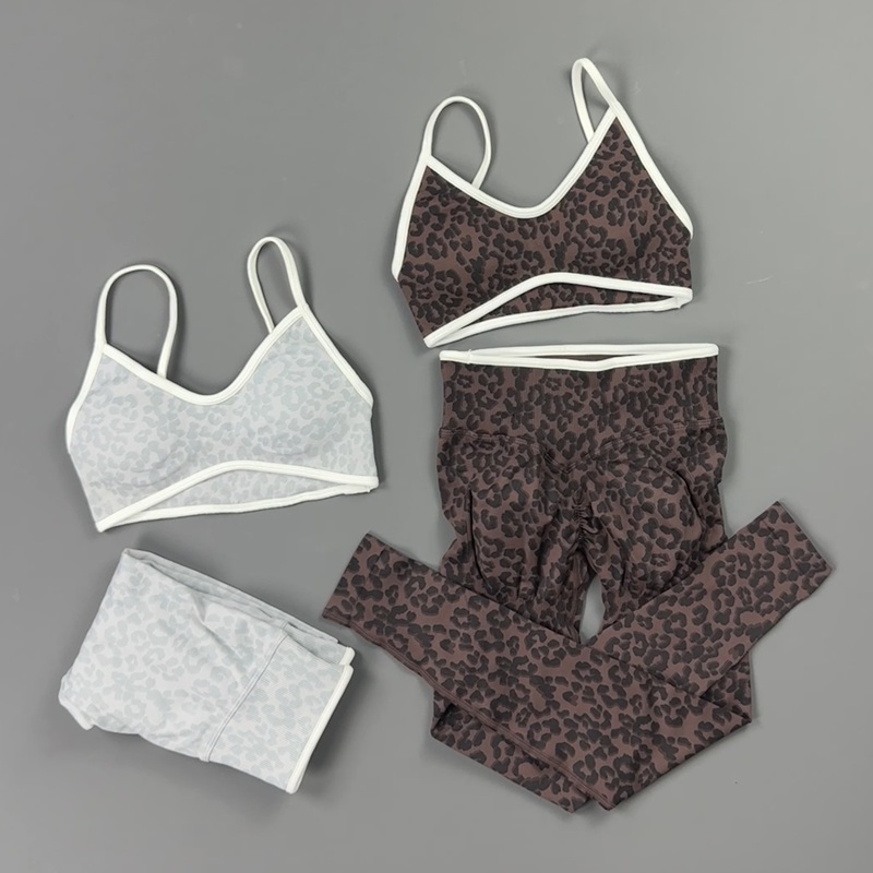 2ピースヨガセット レディース レオパード柄 薄型ストラップ - Pilates Yoga Clothes のレビューと価格